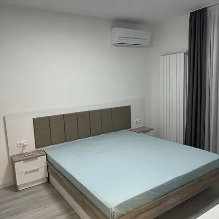 Swieqi For 3 Adults *