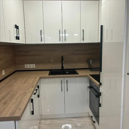 Swieqi For 3 Adults * Is-Swieqi